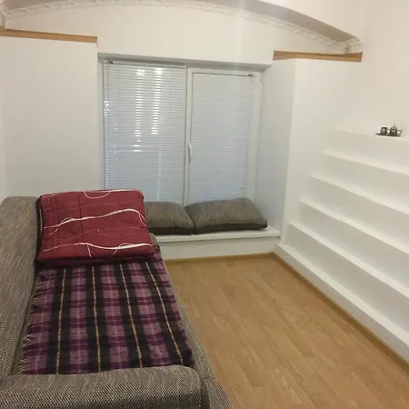 Bombonyerka Apartment *